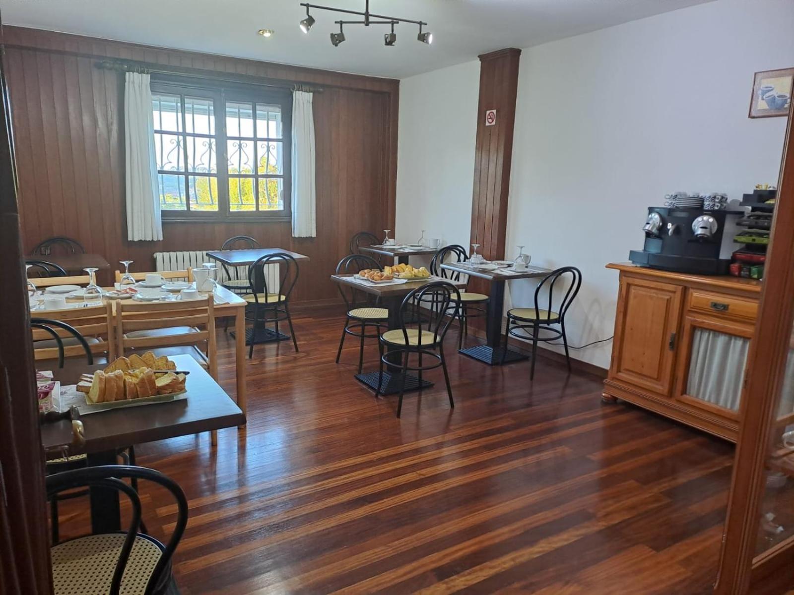 Hostal Boavista Costoia 외부 사진